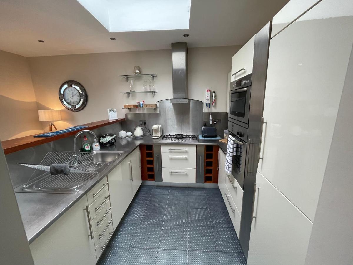 Penthouse Apartment Kilkenny Exteriör bild