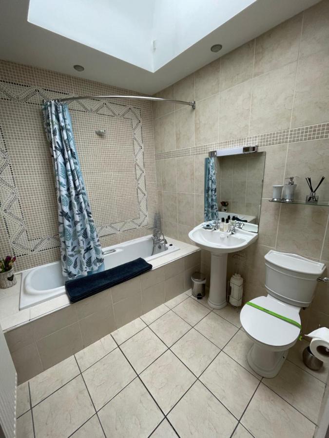 Penthouse Apartment Kilkenny Exteriör bild